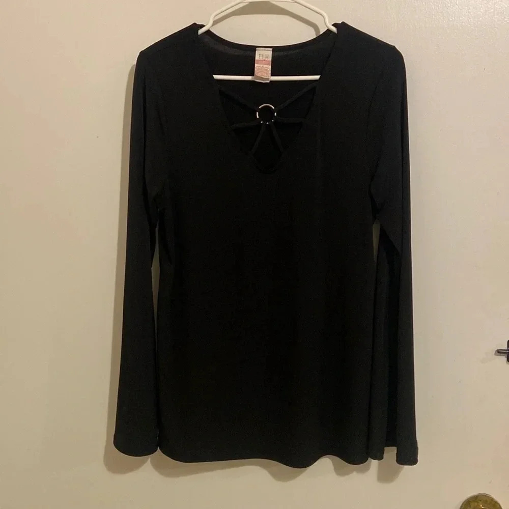 ELH studio, black womens top, size large